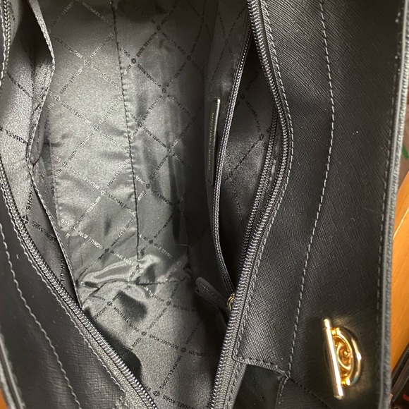 BUNDLE!!! - Picture 3 of 8